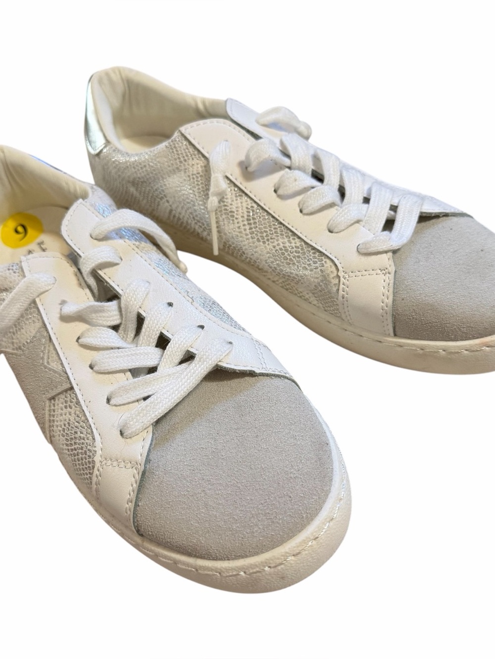 Vintage Havana Carla Silver Snake Grey White Suede Lace-Up Sneakers Sz 9 NWOB